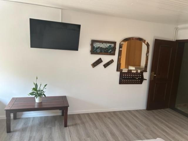 A&E Apartment Любляна Экстерьер фото